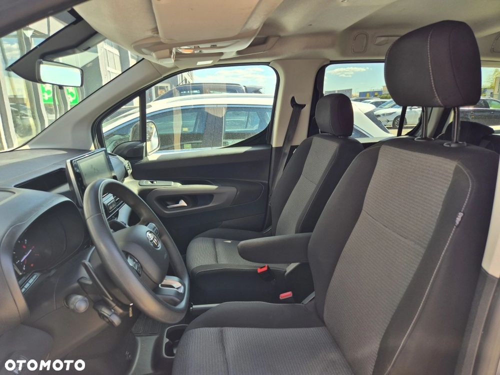 Toyota Proace City Verso 1.5 D-4D Business - 8