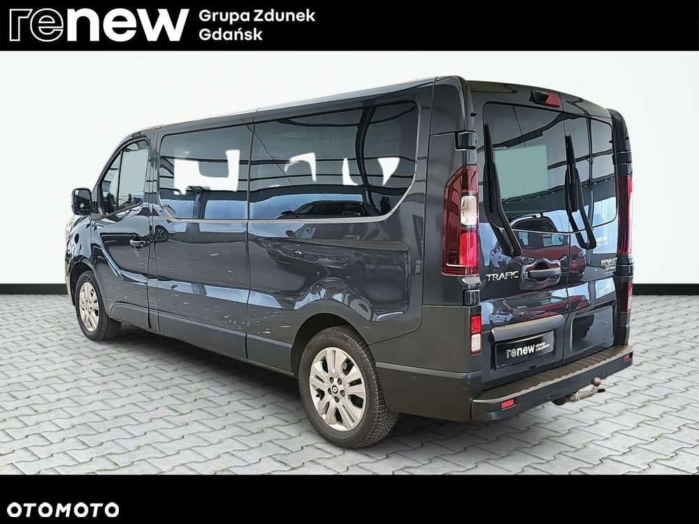 Renault Trafic - 12