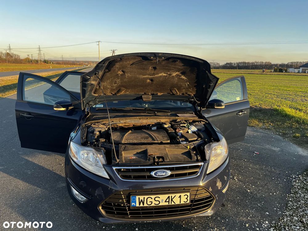 Ford Mondeo 2.0 Ambiente - 24