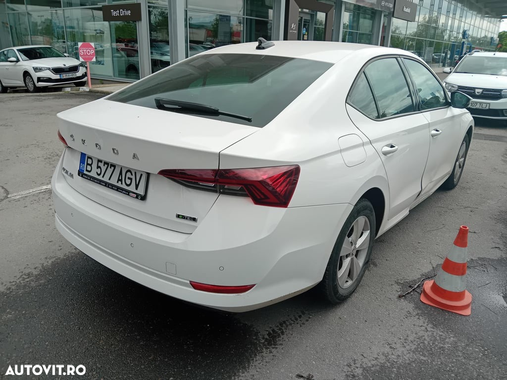 Skoda Octavia Combi 1.5 TSI DSG Mild Hybrid Ambition - 4