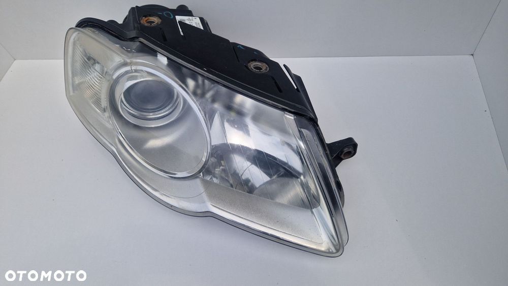 VW PASSAT B5 LIFT LAMPA PRZÓD PRZEDNIA PRAWA EUROPA 1EL247014-02 - 2