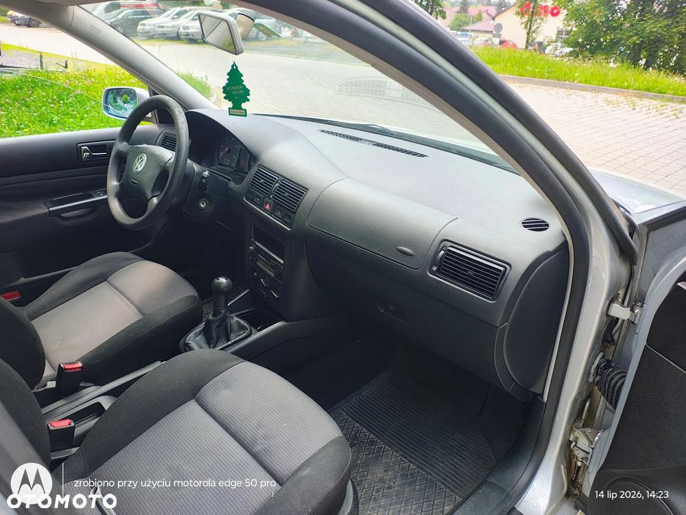 Volkswagen Golf 1.9 TDI Trendline - 5