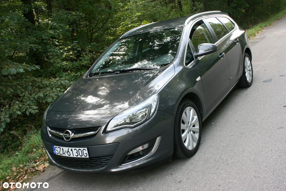 Opel Astra 1.4 Turbo Cosmo - 11