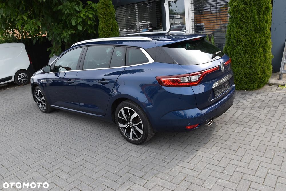 Renault Megane ENERGY TCe 160 EDC BOSE EDITION - 6