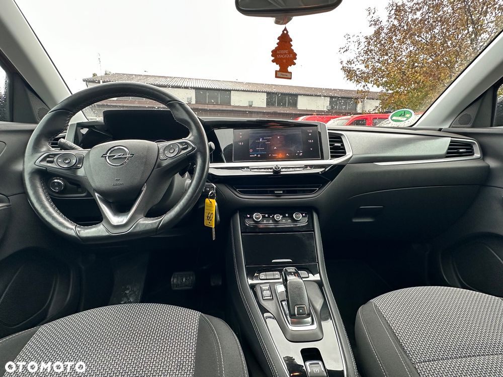 Opel Grandland 1.5 D Automatik Business Elegance - 24