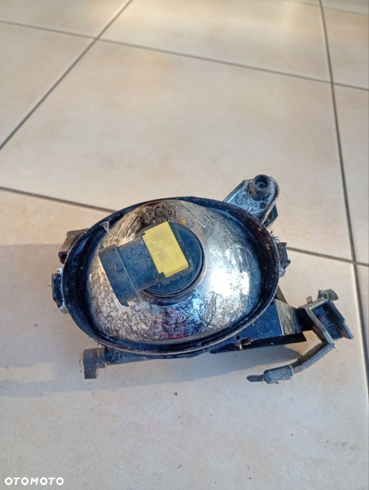 Halogen lewy BMW e39 polift - 3