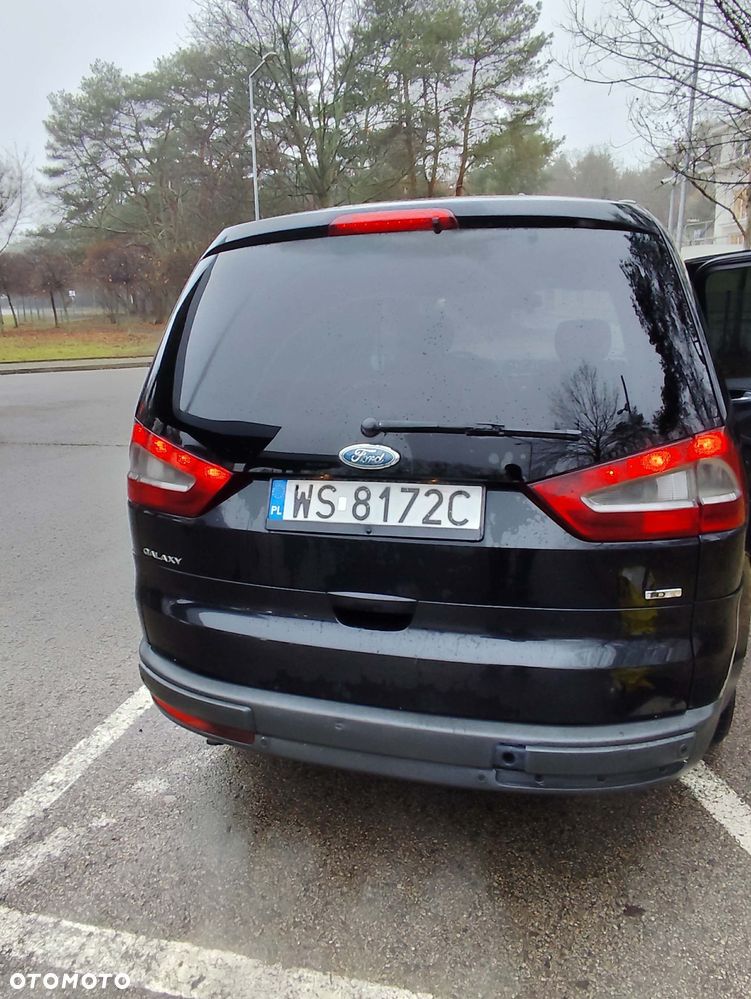 Ford Galaxy - 4
