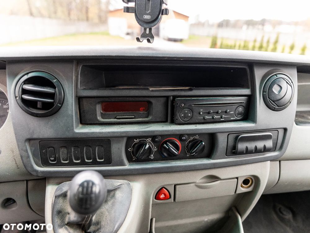 Renault Master - 13
