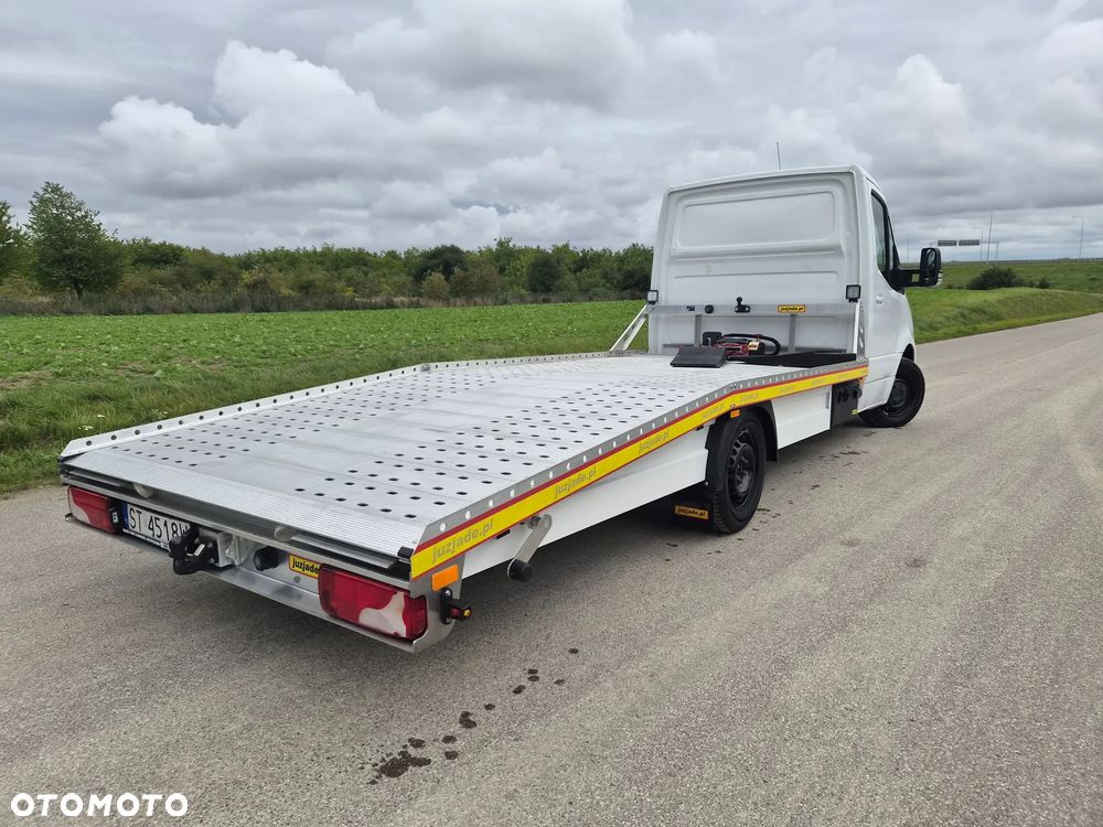 Mercedes-Benz Sprinter 907.255 - 4