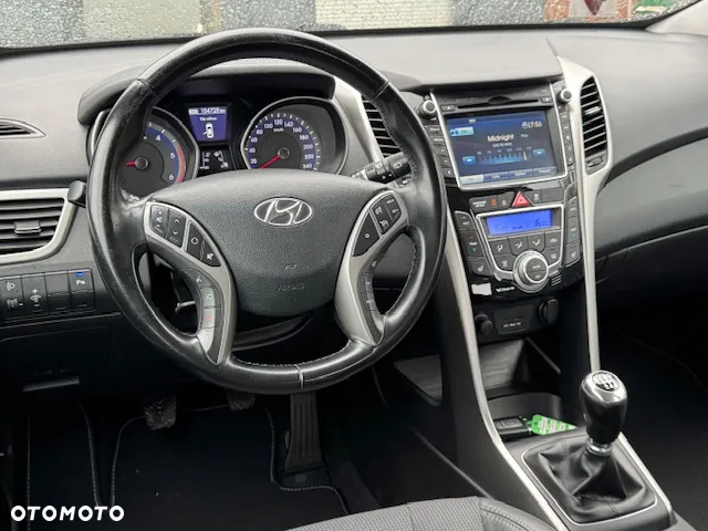 Hyundai i30 - 28