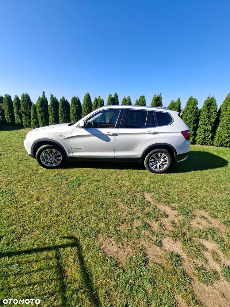 BMW X3 28i xDrive - 2