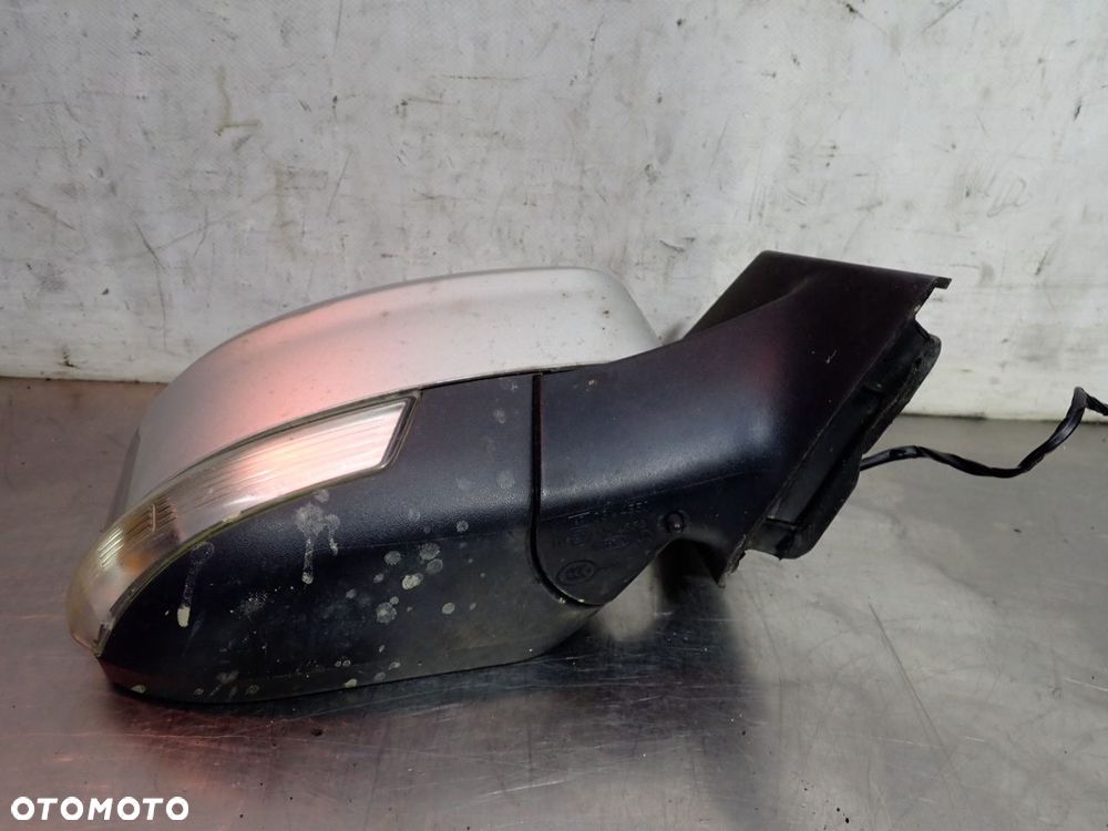 LUSTERKO PRAWE ELEKTRYCZNE FORD FOCUS MK3 - 3