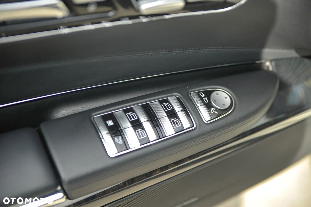 Mercedes-Benz CL 63 AMG 7G-TRONIC - 33