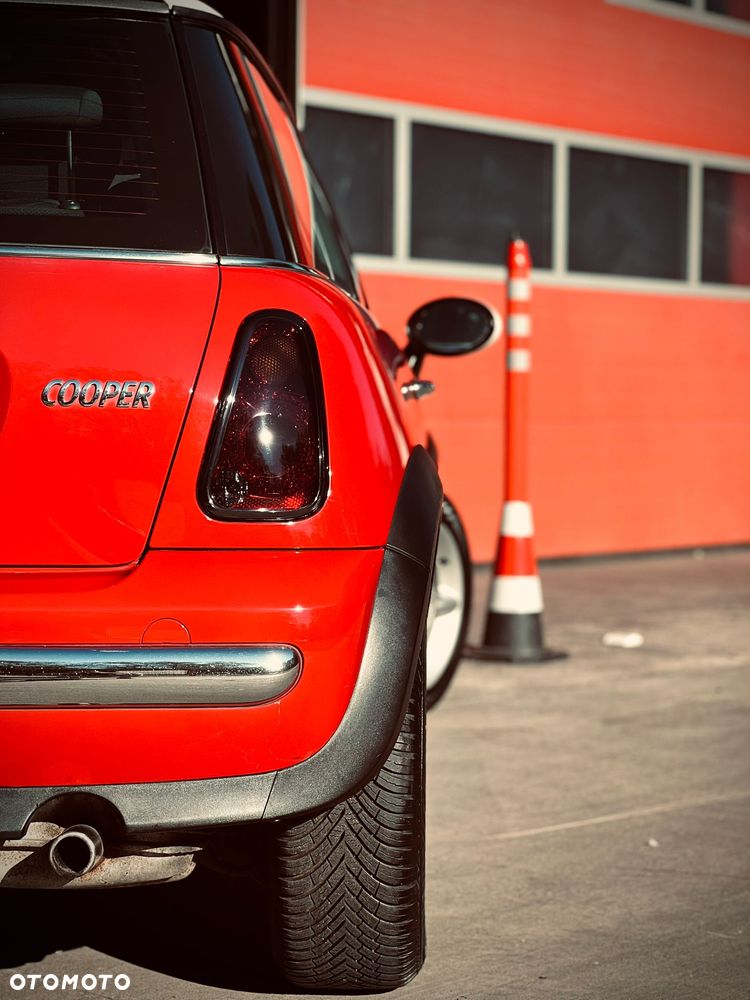 MINI Cooper Standard - 15