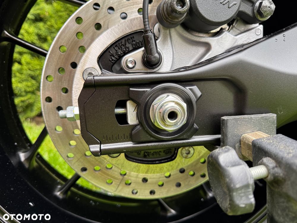 Yamaha MT - 30