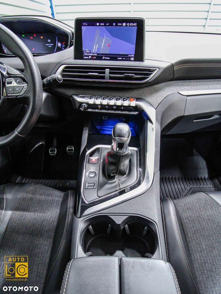 Peugeot 3008 1.5 BlueHDi GT S&S - 17
