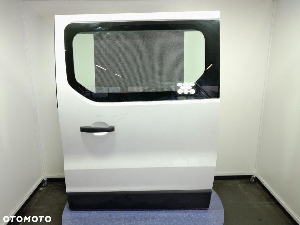 RENAULT TRAFIC III DRZWI BOCZNE PRZESUWNE LEWE OV369 - 1