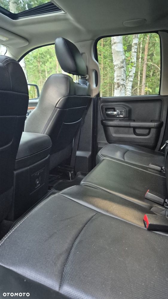 Dodge RAM 5.7 4x4 - 14