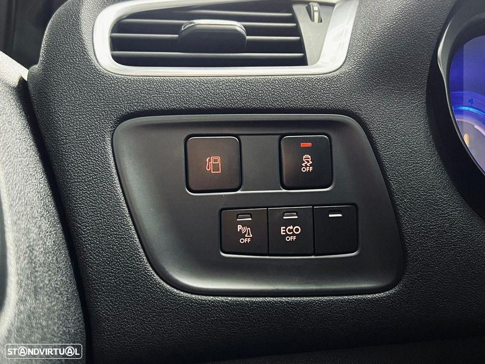 Citroën C4 e-HDi 115 ETG6 Exclusive - 33