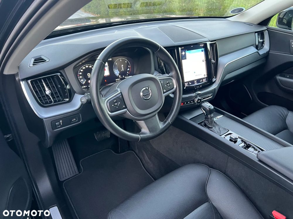 Volvo XC 60 D4 Geartronic Momentum Pro - 27