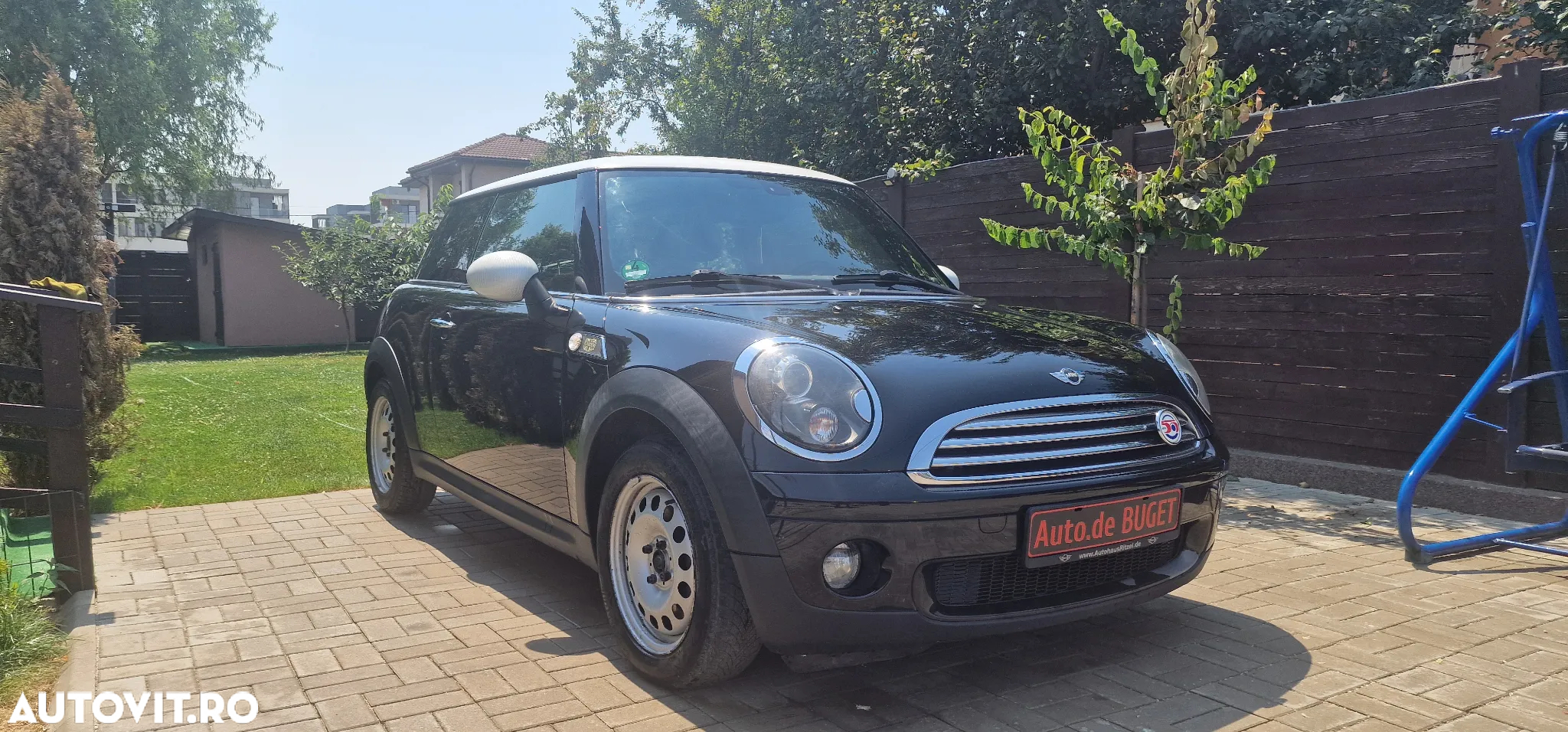 Mini Cooper 50 Camden - 2