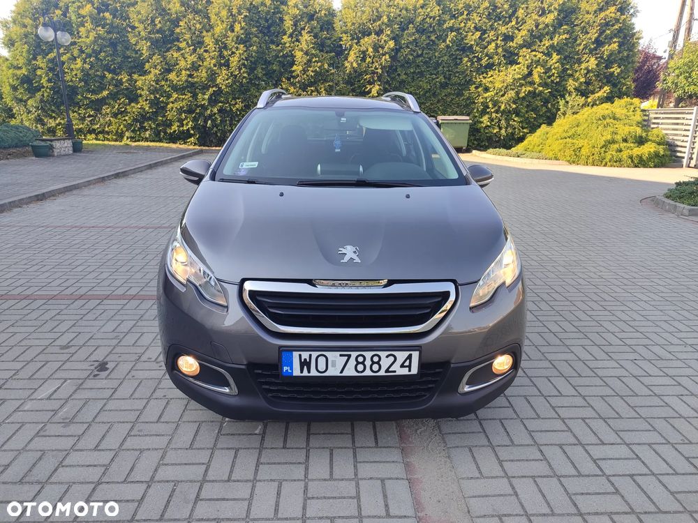 Peugeot 2008 PureTech 82 Allure - 36