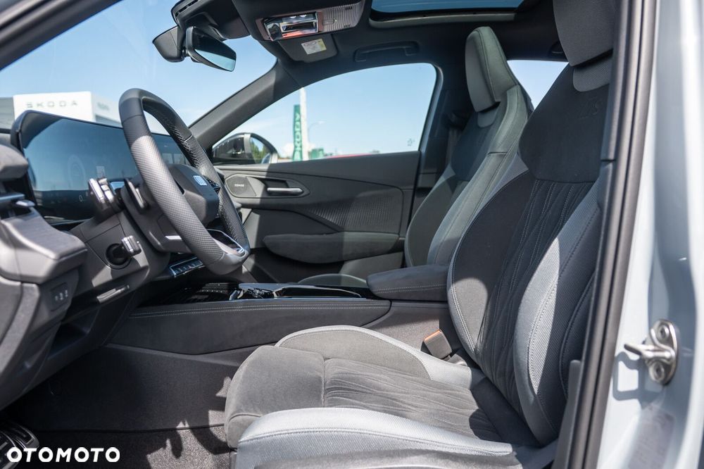 Audi Q3 Sportback - 16