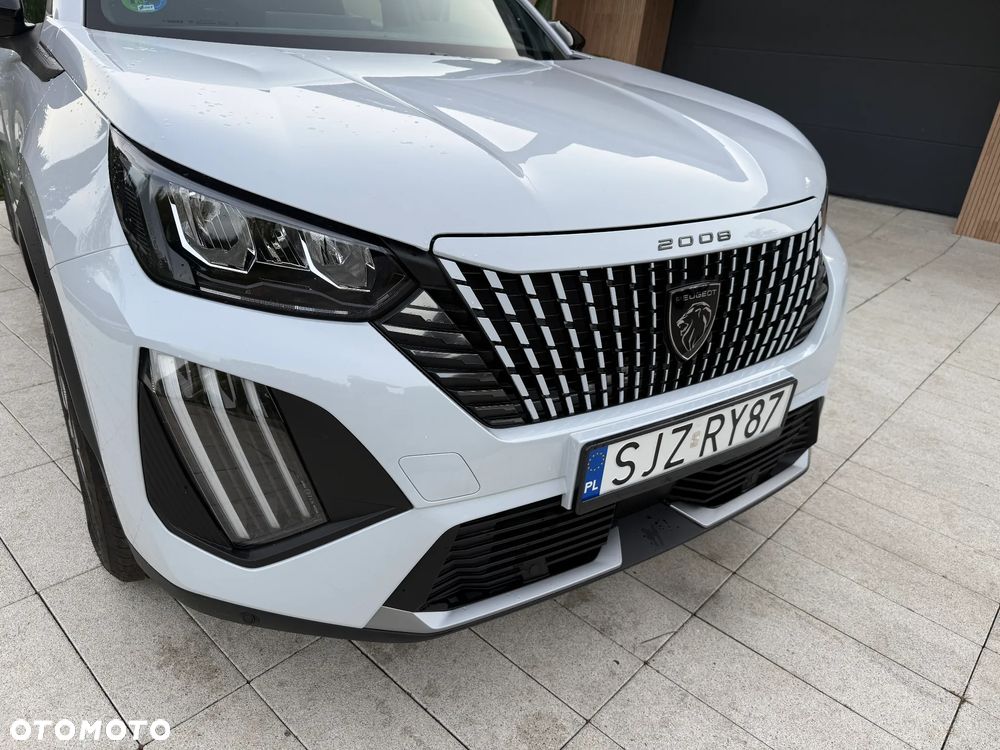 Peugeot 2008 Hybrid 145 e-DSC Allure - 14