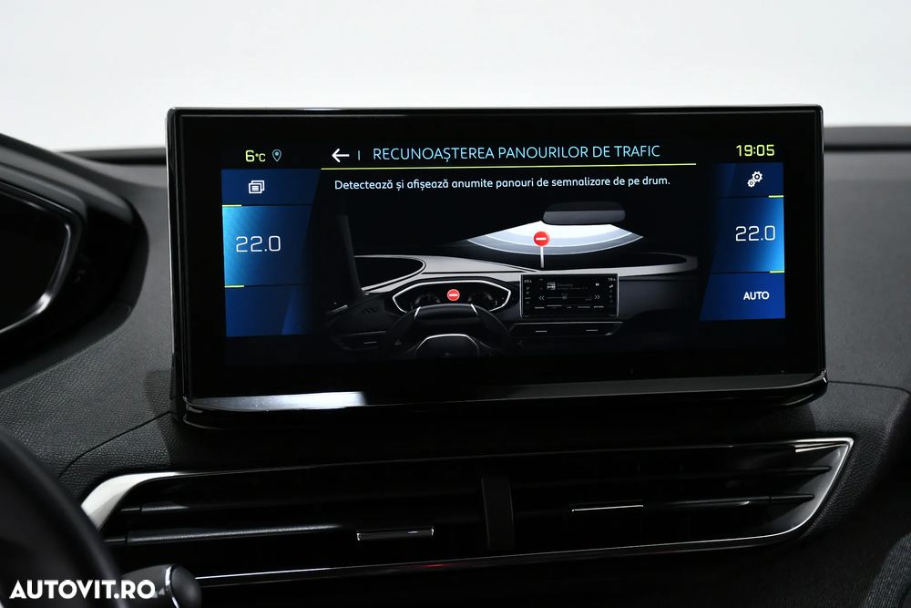 Peugeot 3008 Hybrid 225 e-EAT8 Allure - 29