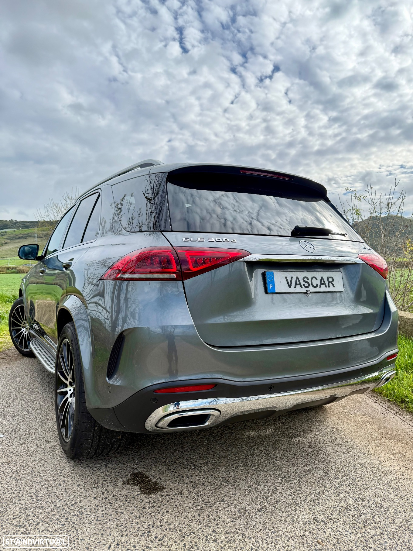 Mercedes-Benz GLE 300 d 4Matic - 2