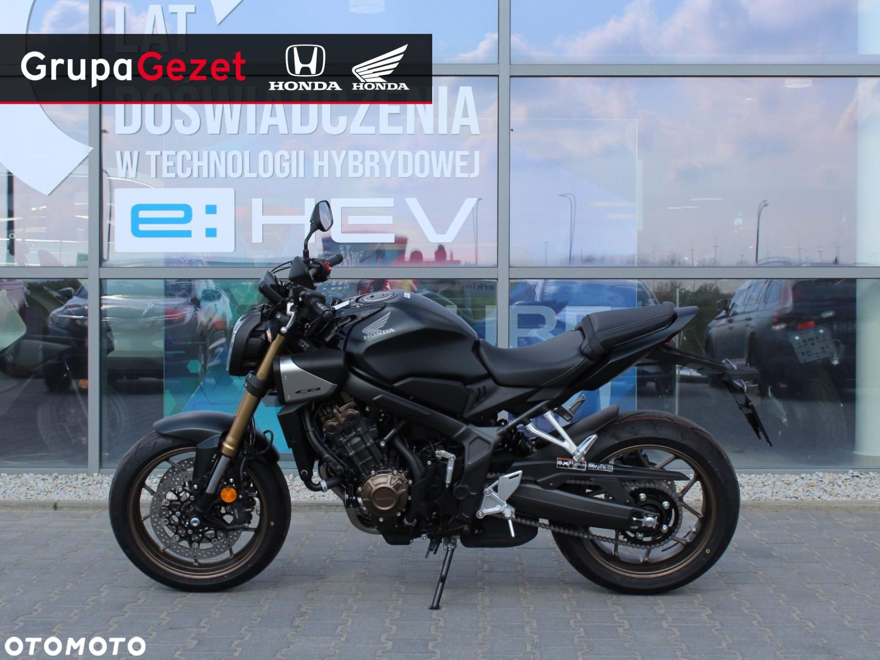 Honda CB - 2