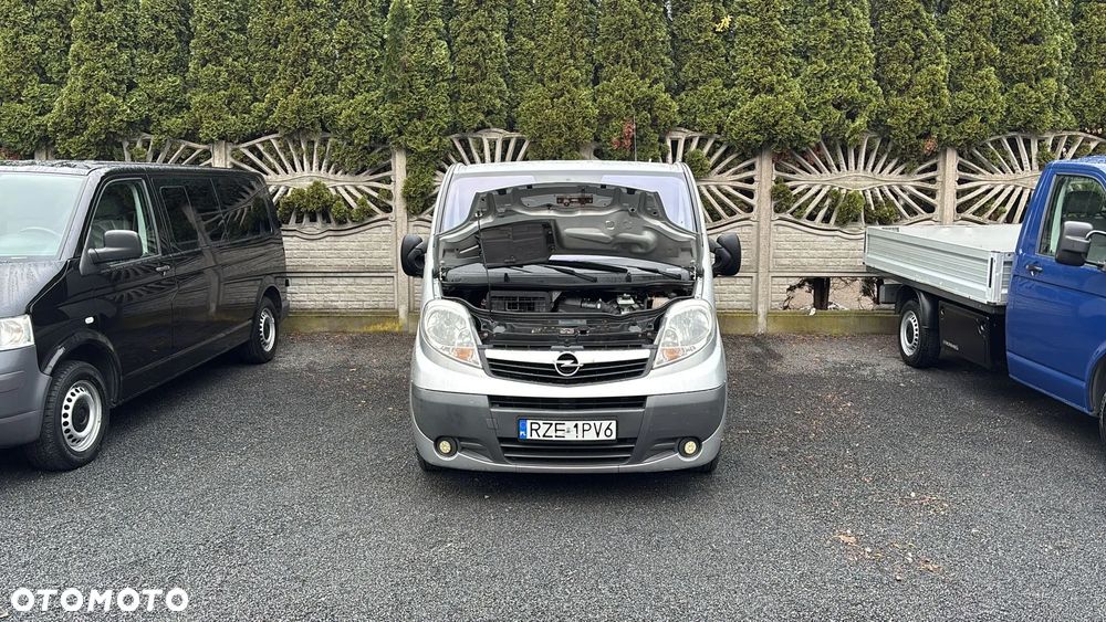 Opel Vivaro L2H1 2.9t - 30