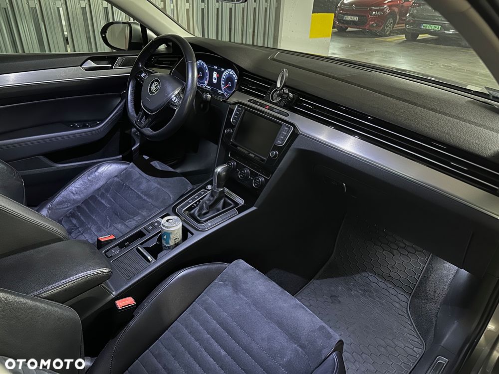 Volkswagen Passat 1.8 TSI BMT Highline DSG - 11