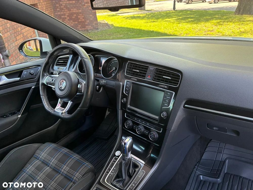 Volkswagen Golf 1.4 GTE Plug-In-Hybrid DSG - 13