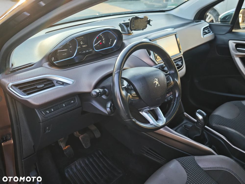 Peugeot 2008 120 VTI Allure - 26