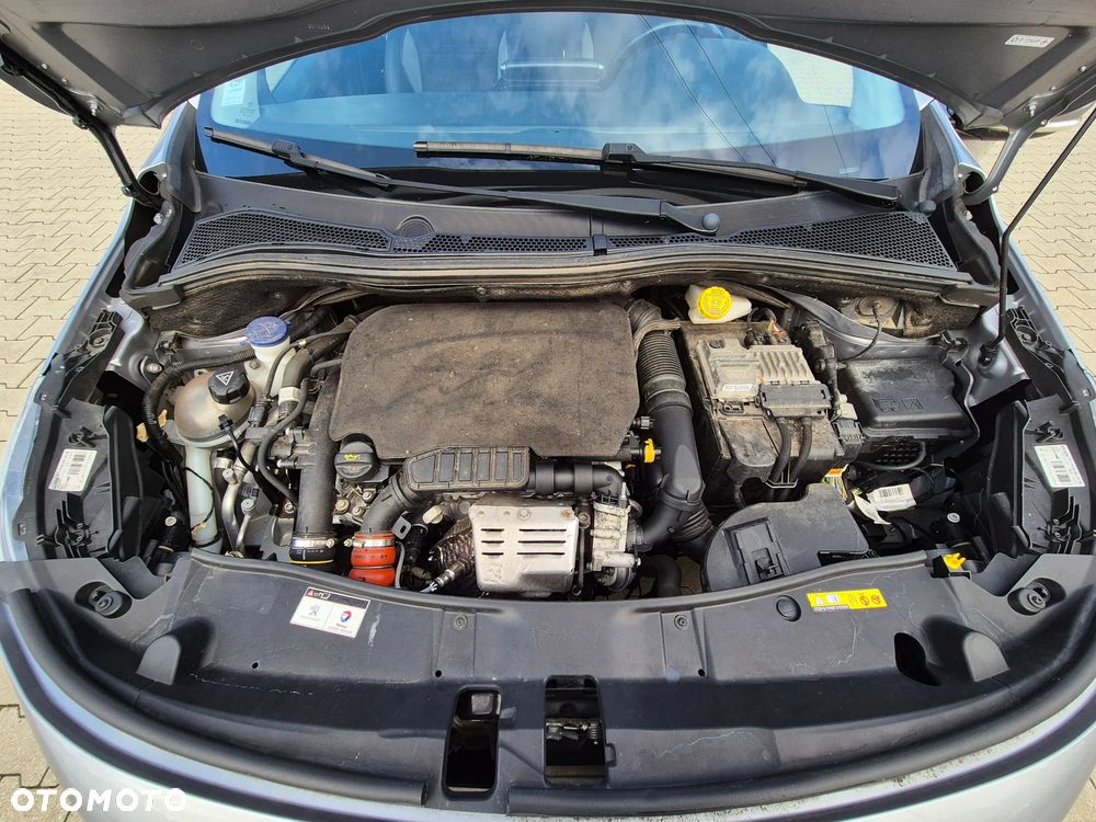 Peugeot 2008 - 18