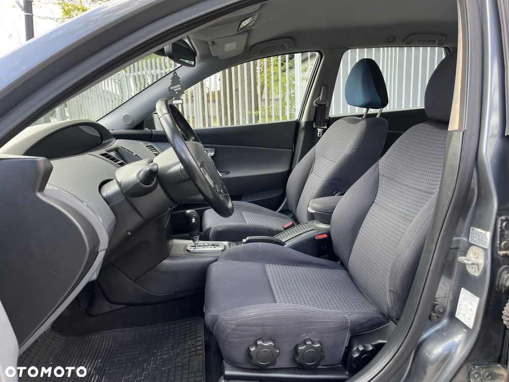 Nissan Primera - 6