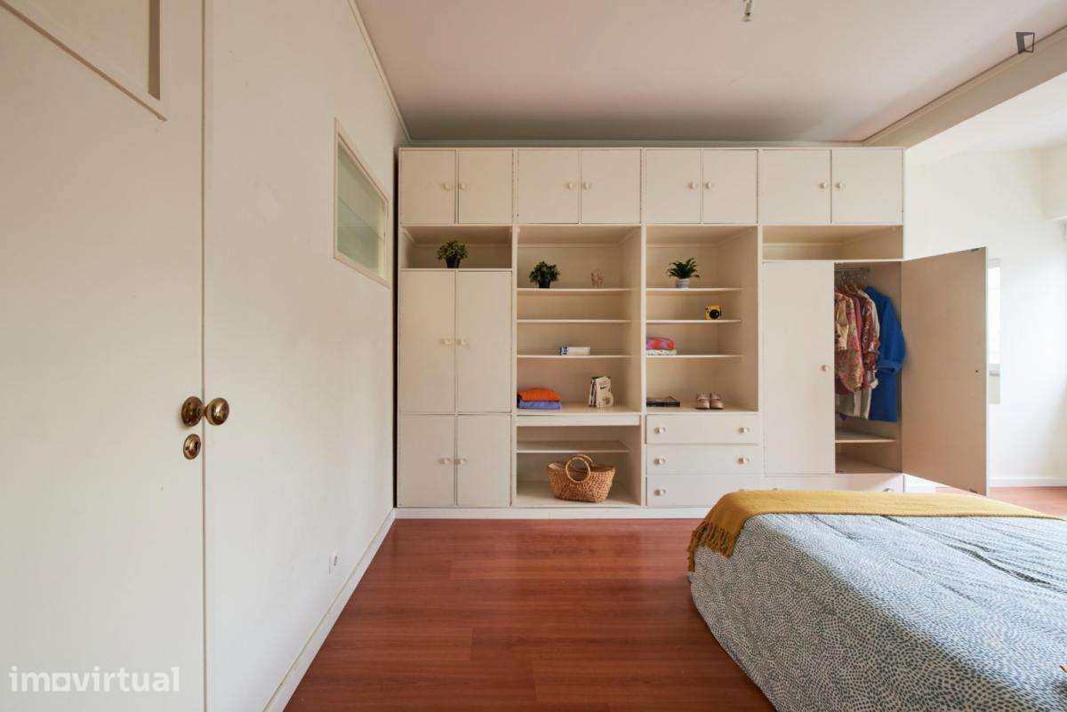 Quarto - localizado em Lumiar Lisbon - Grande imagem: 3/25