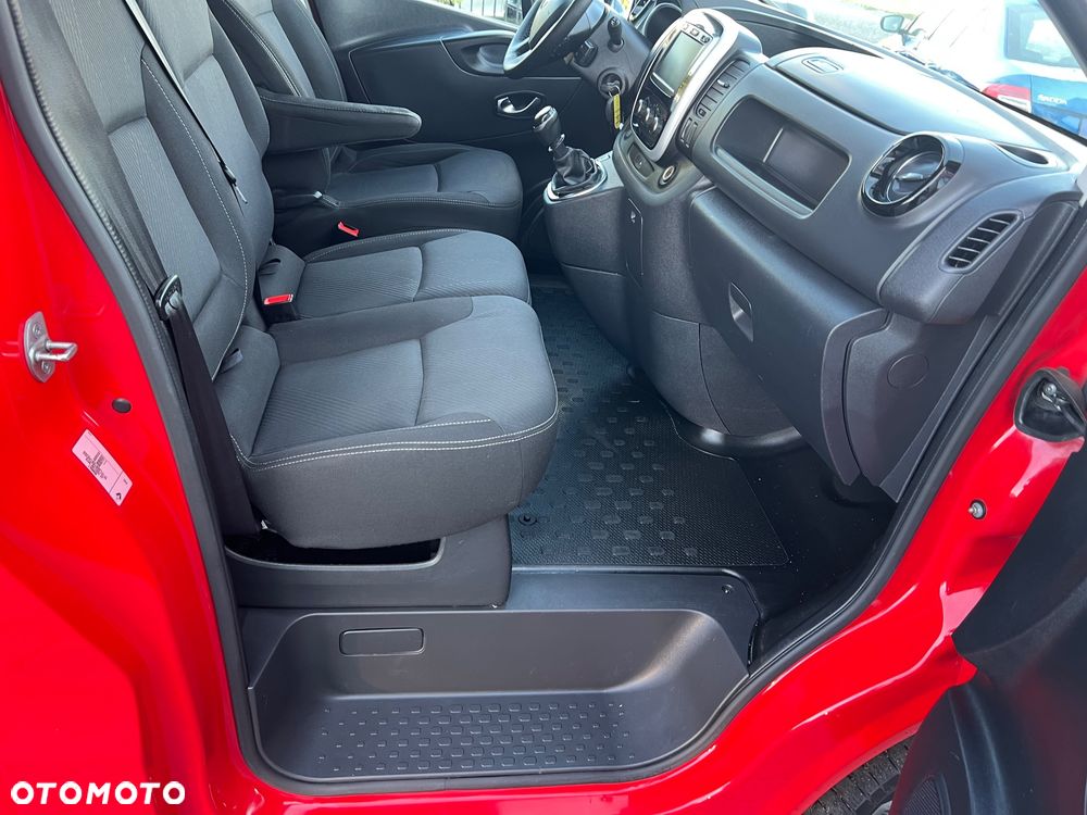 Renault Trafic - 24