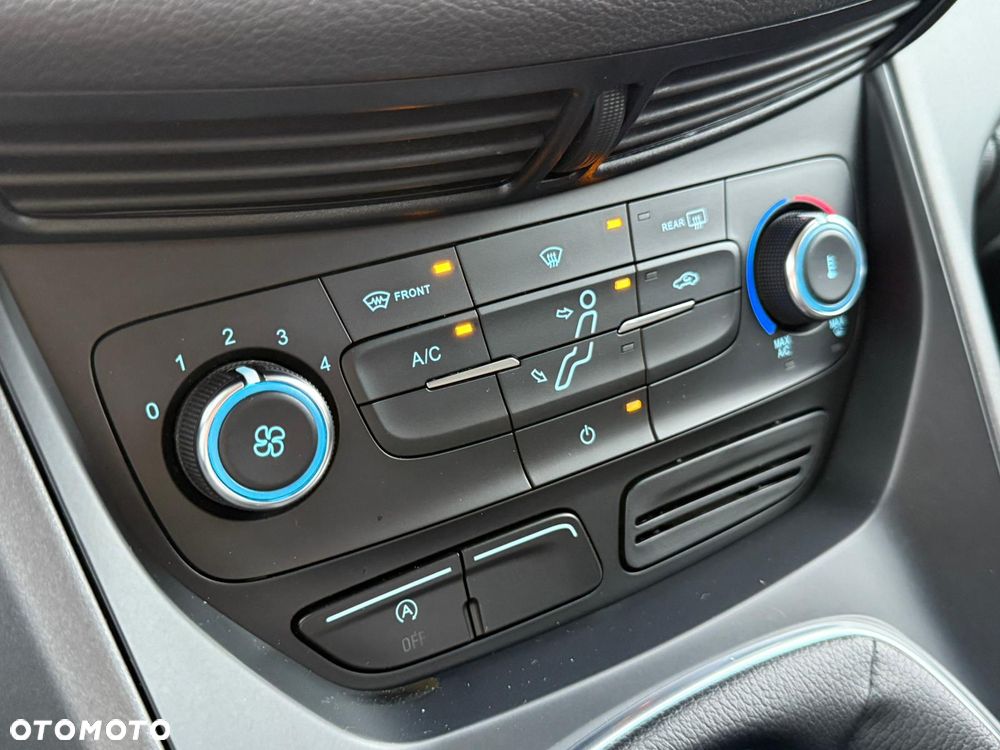 Ford Grand C-MAX - 12