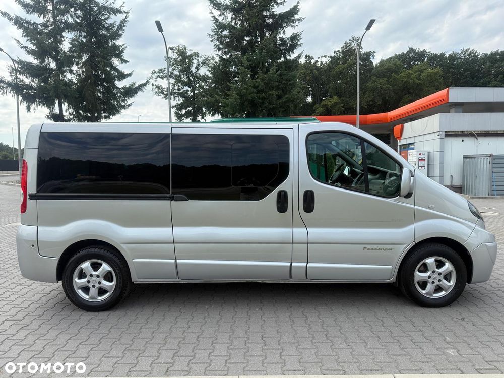 Opel Vivaro L2H1 2.9t - 10