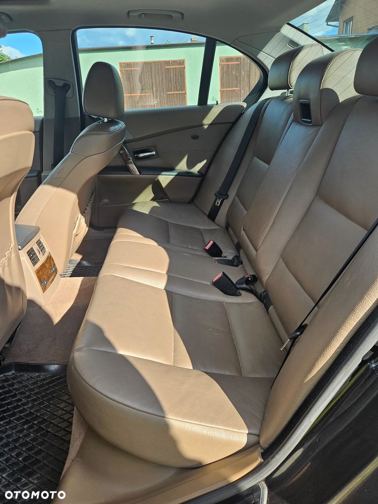 BMW Seria 5 - 8