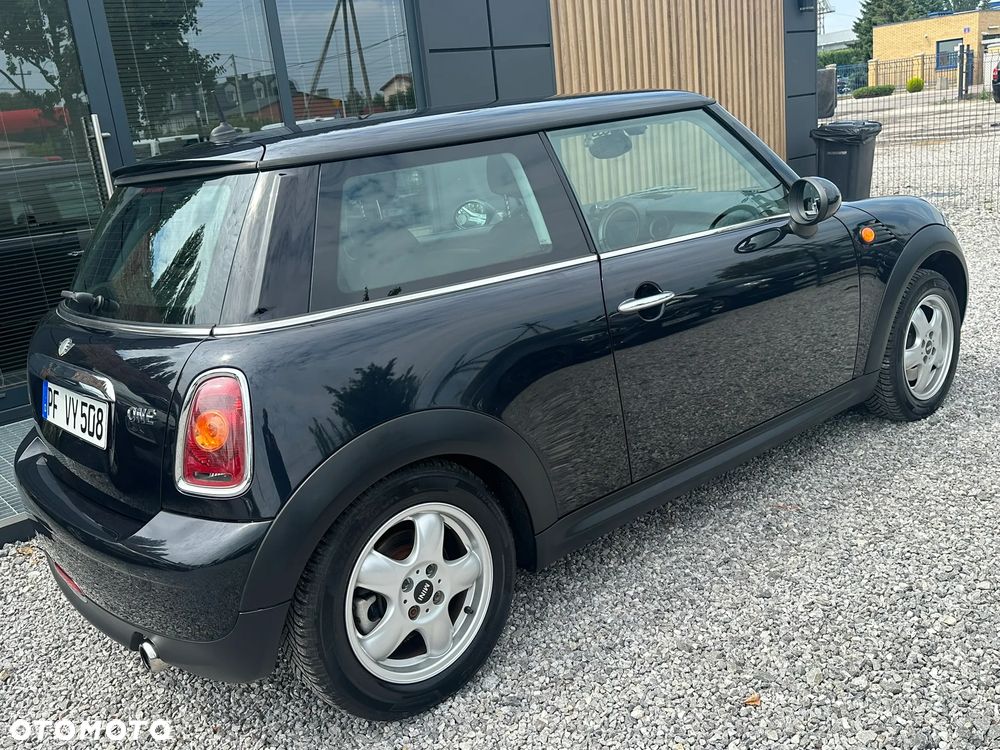MINI ONE Standard - 29