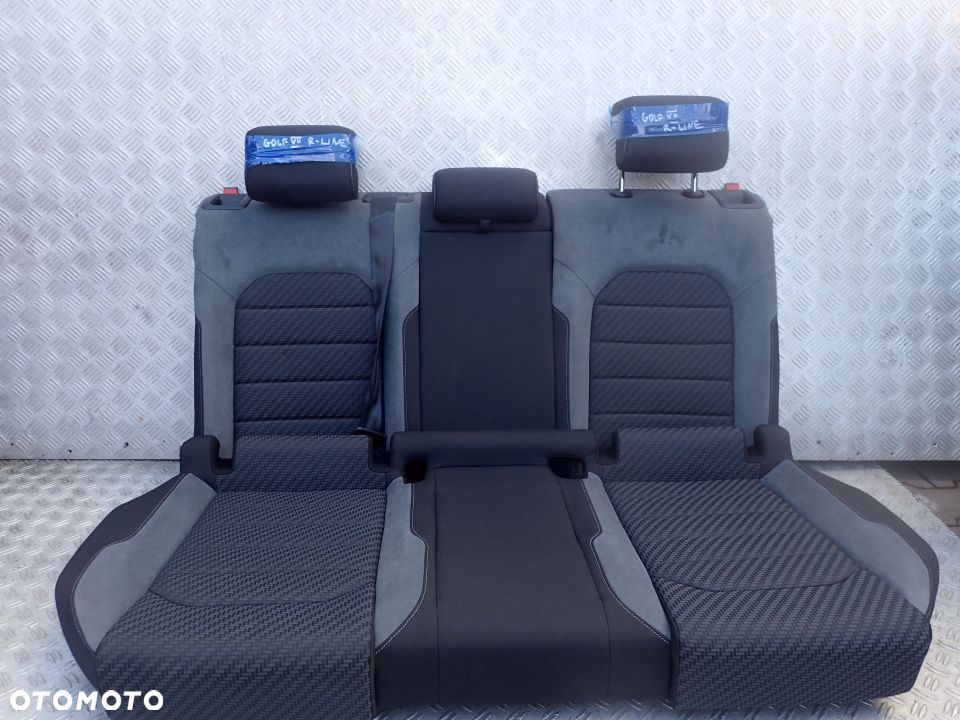 KANAPA TYŁ GOLF VII R-LINE RADOM - 1