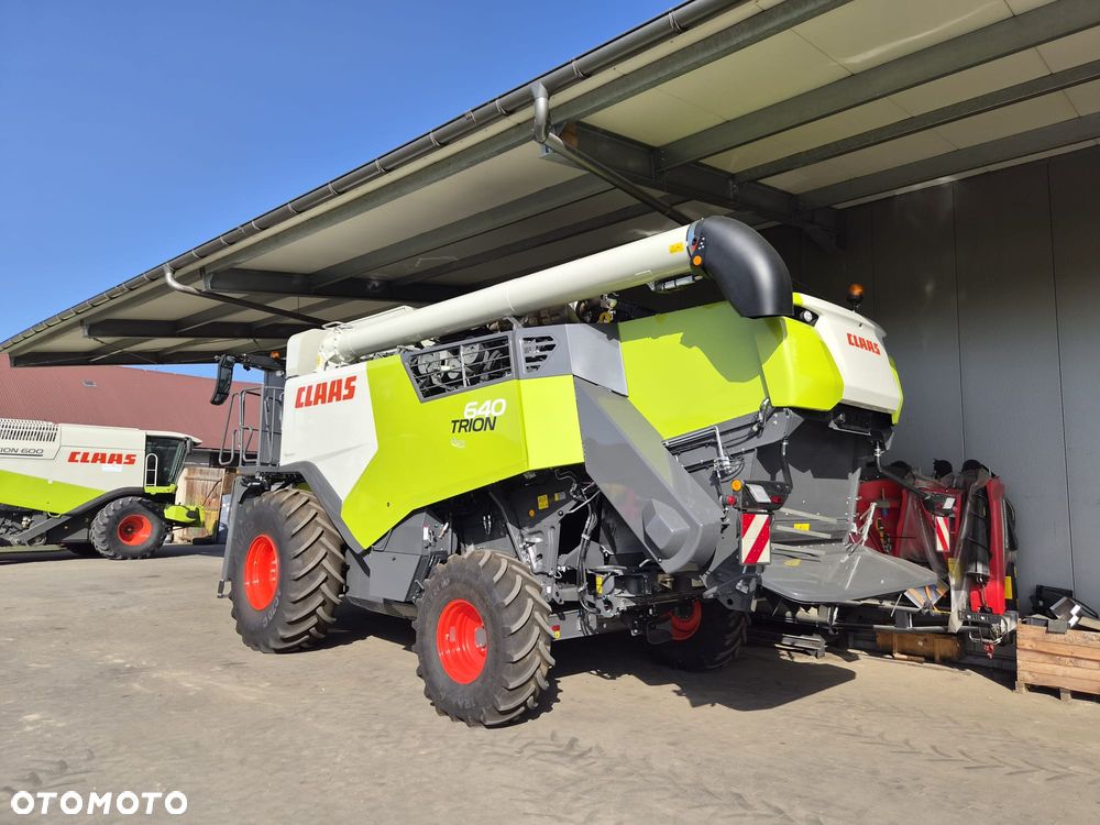 Claas Trion 640 - 4