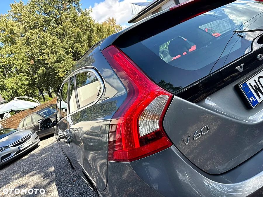 Volvo V60 D2 Drive-E Summum - 13