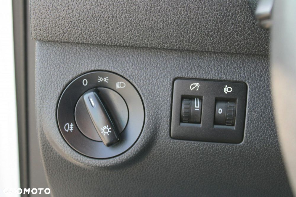 Volkswagen Caddy - 24