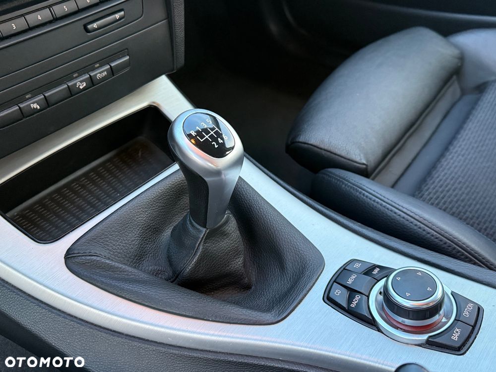 BMW Seria 3 320d DPF Edition Fleet Exclusive - 14