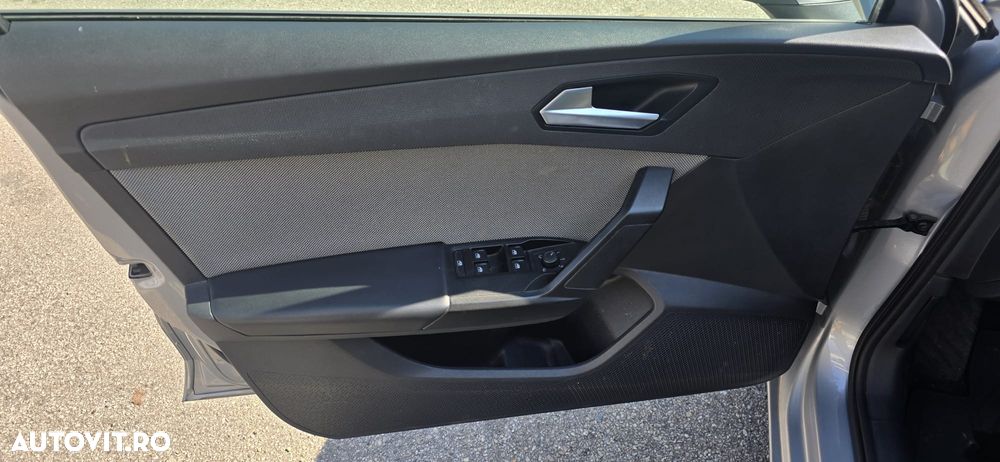 Seat Leon 2.0 TDI DSG7 Style - 17