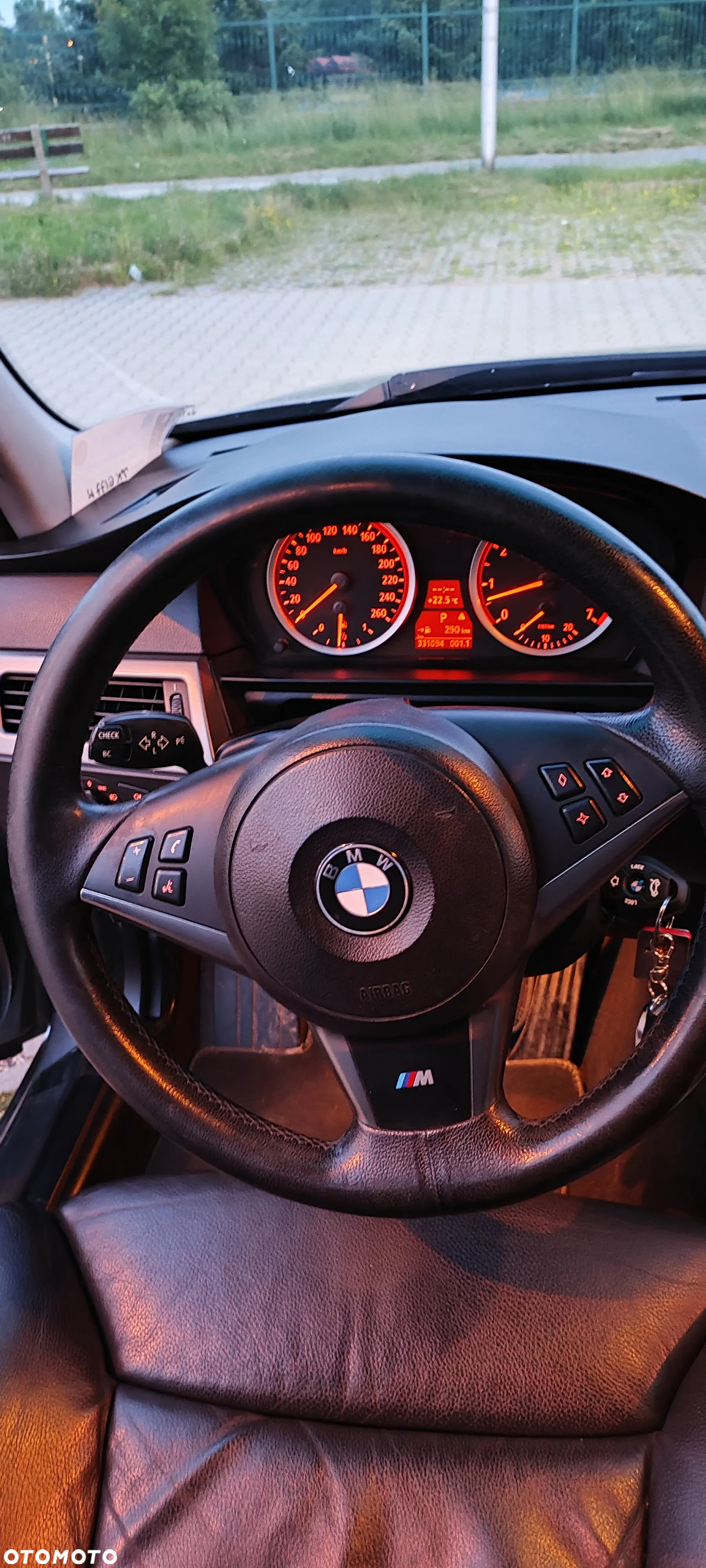 BMW Seria 5 - 12